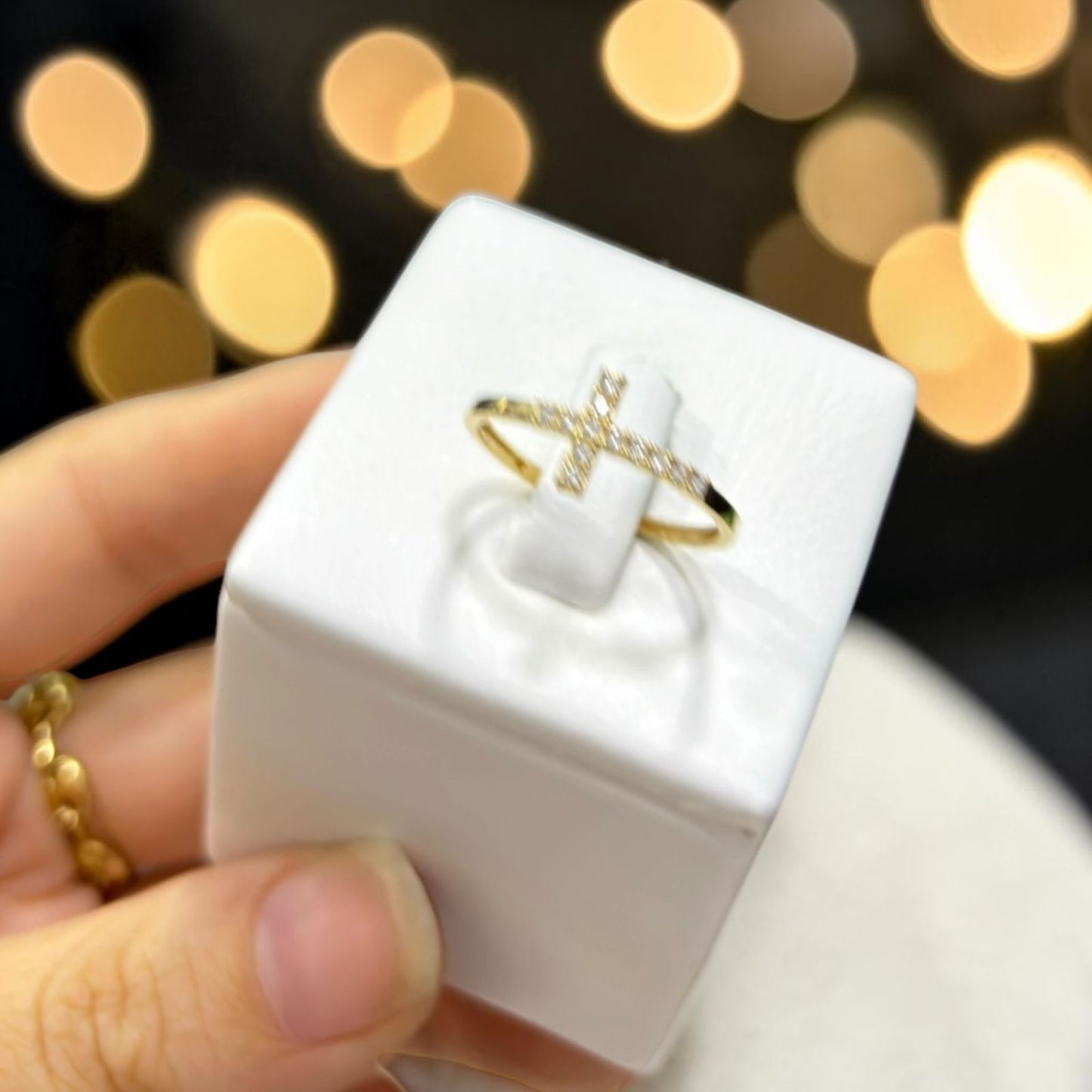ANILLO CRUZ